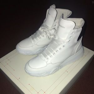 Alexander McQueen Size 8 high top sneakers original price  $560